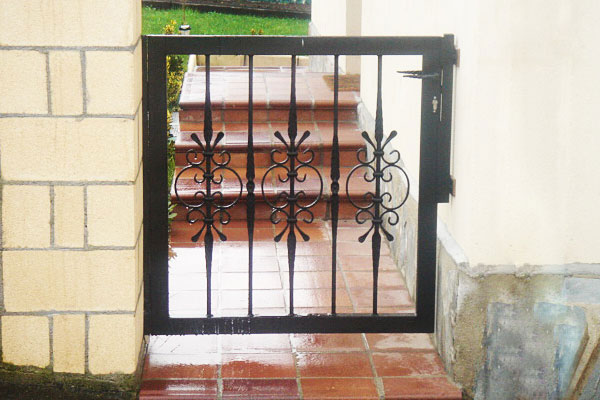 Portones, puertas y ventanas en forja